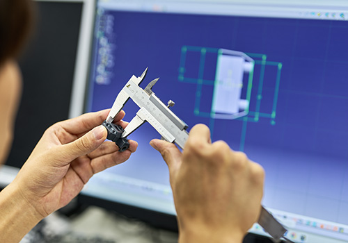 プラモデルを3次元CADでモデリング！今年も恒例のグループ実習がスタートしました