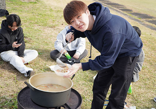 映像放送科・音響制作科・建築科　合同「芋煮会・球技大会」