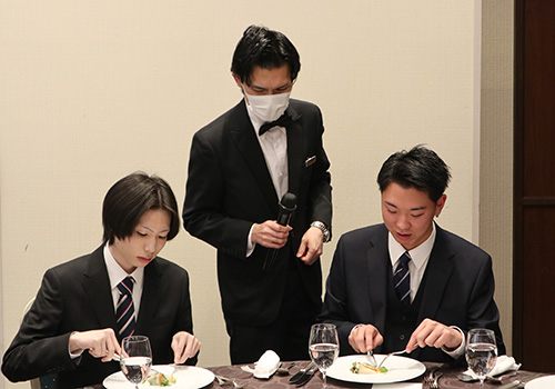 テーブルマナー研修
