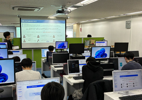 現役エンジニアから学ぶ！毎年恒例の企業連携実習